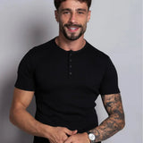 Camiseta Henley Canelada Preta