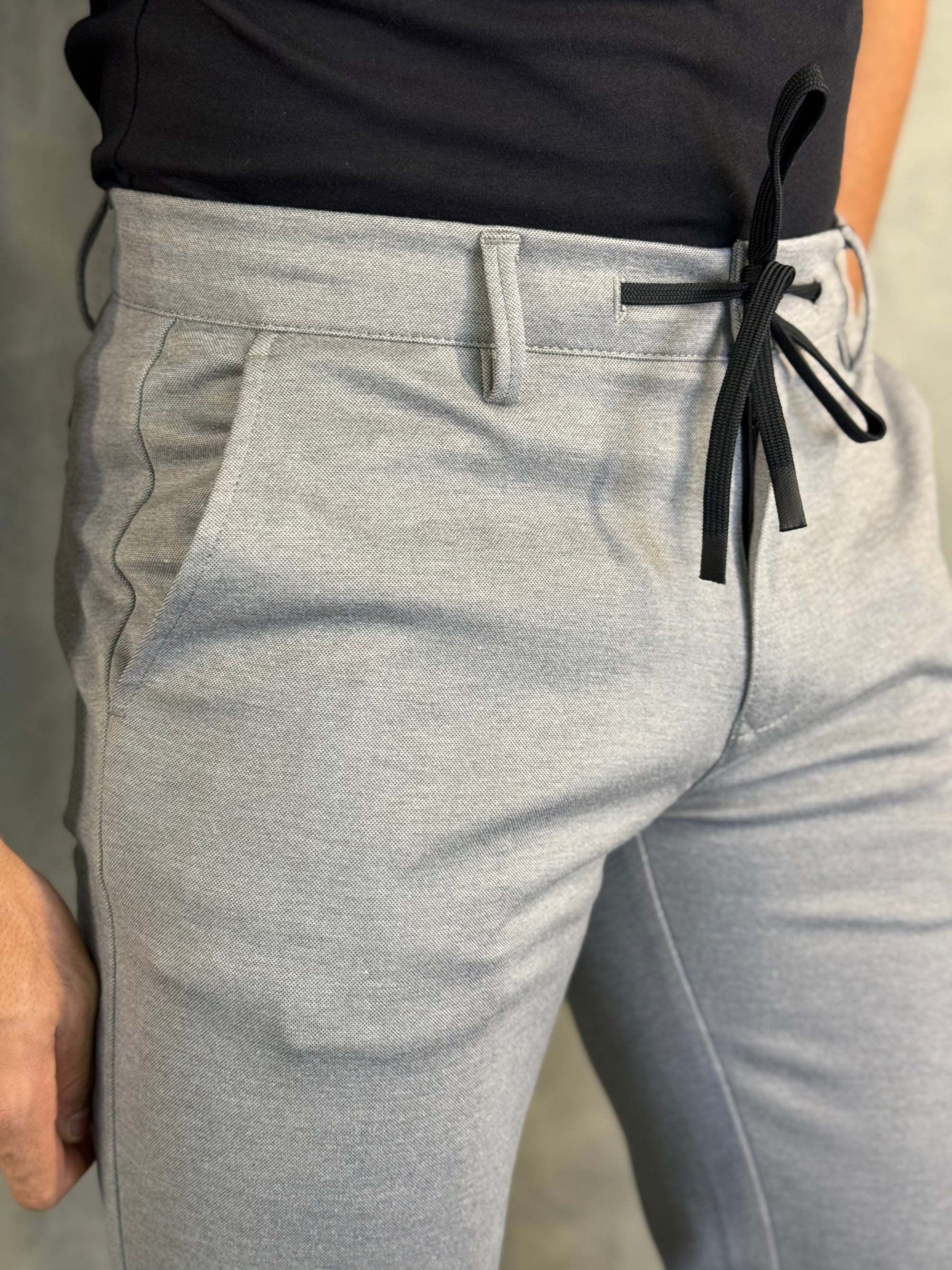 Calça Alfaiataria Skinny Malha Com Cadarço Ponto H Cinza