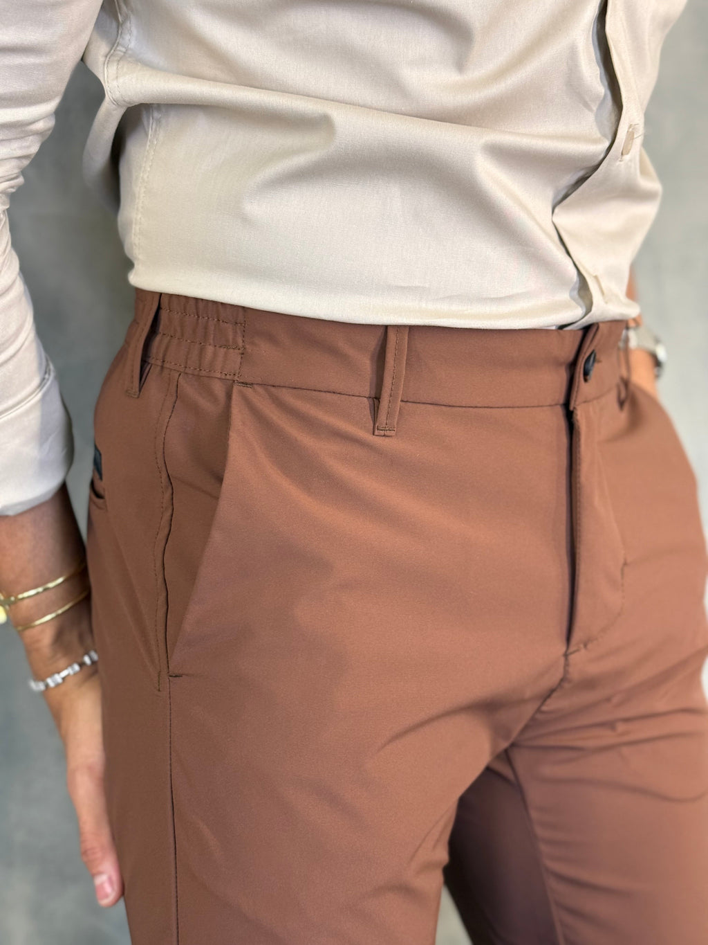 Calça Alf. Slim Tech Kingejoe Marrom