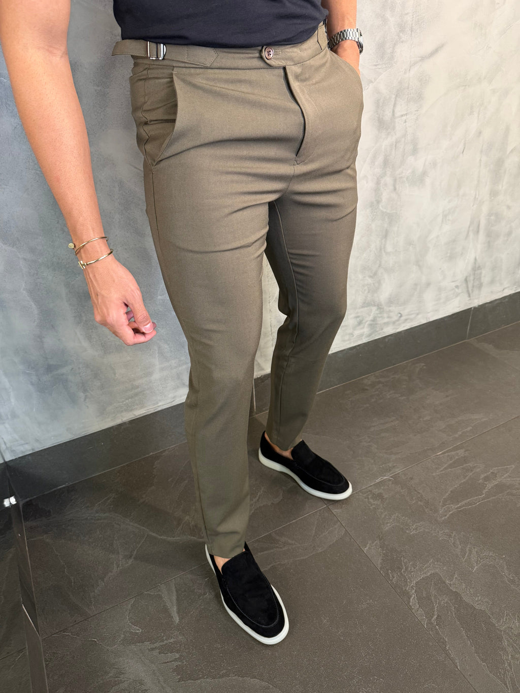 Calça Alf. Skinny Ajuste Fivela Ponto H