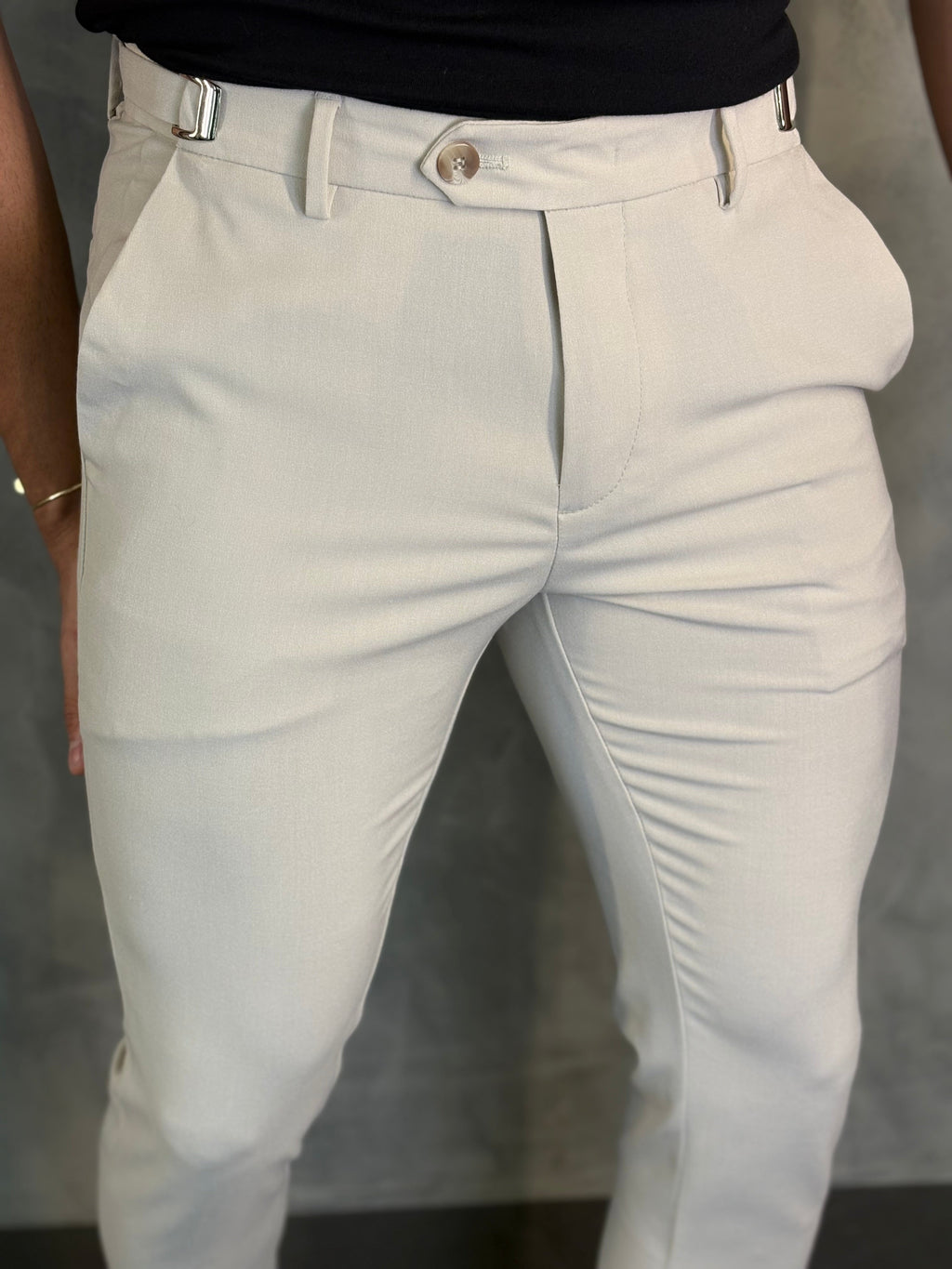 Calça Alf Atenas Ajuste Fivela Ponto H Areia