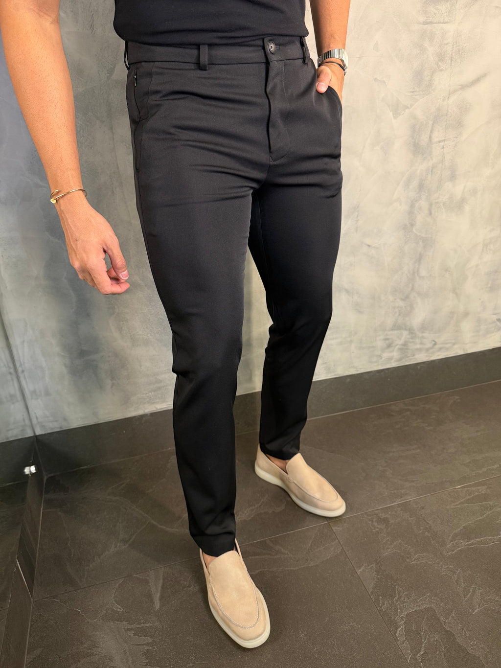 Calça Alf. Bolso Ziper Ponto H