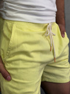 Short Linho Tradicional Kingejoe Amarelo Cl