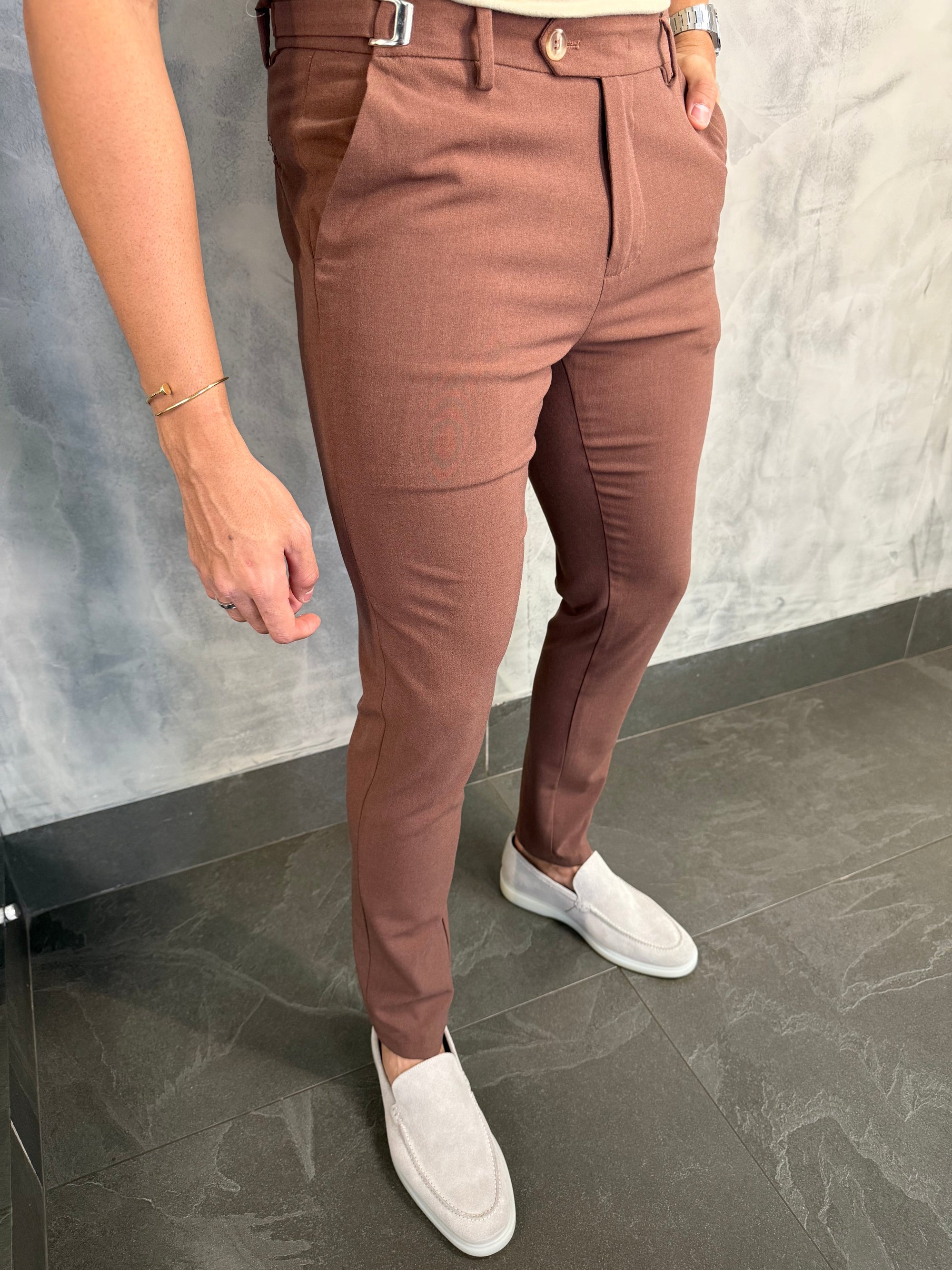 Calça Alf Atenas Ajuste Fivela Ponto H Café