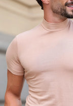 Camiseta Slim Gola Alta Bege