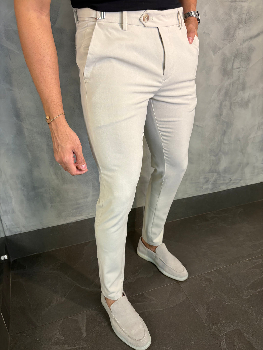 Calça Alf Atenas Ajuste Fivela Ponto H Areia