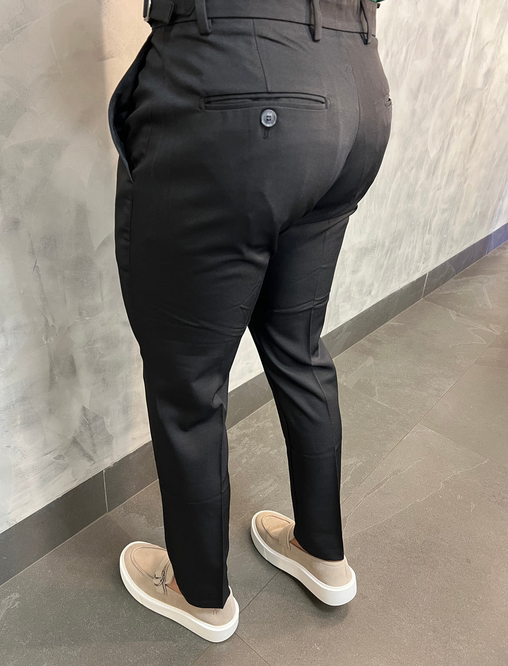 Calça Alfaiataria Verona Ajuste Lateral Ponto H Preto