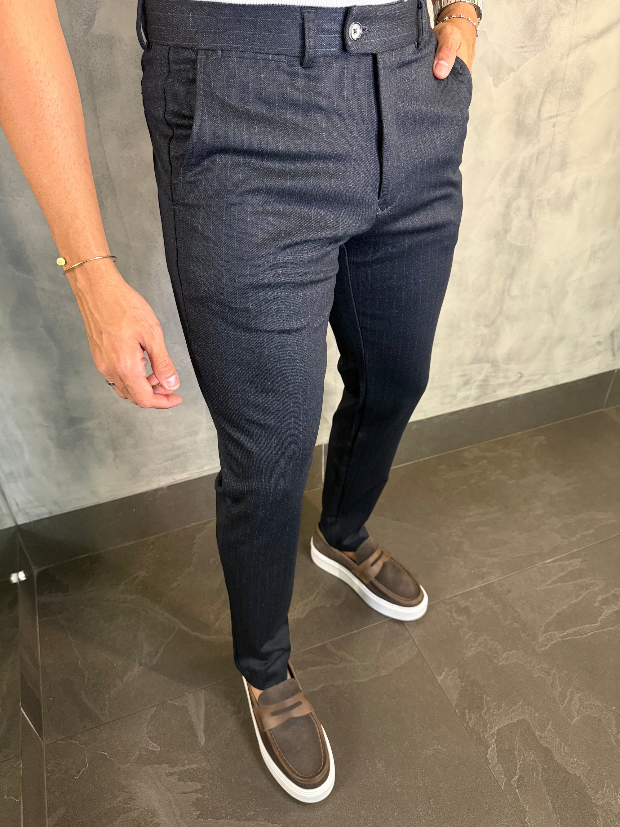 Calça Alf Malha Slim Risca De Giz Ponto H Marinho