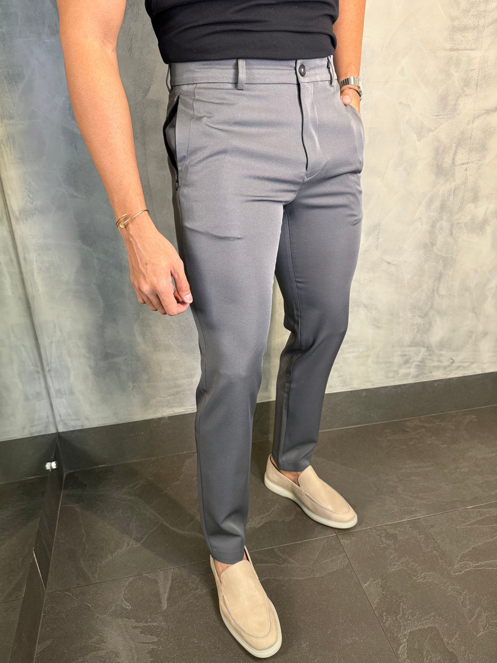 Calça Alf. Bolso Ziper Ponto H