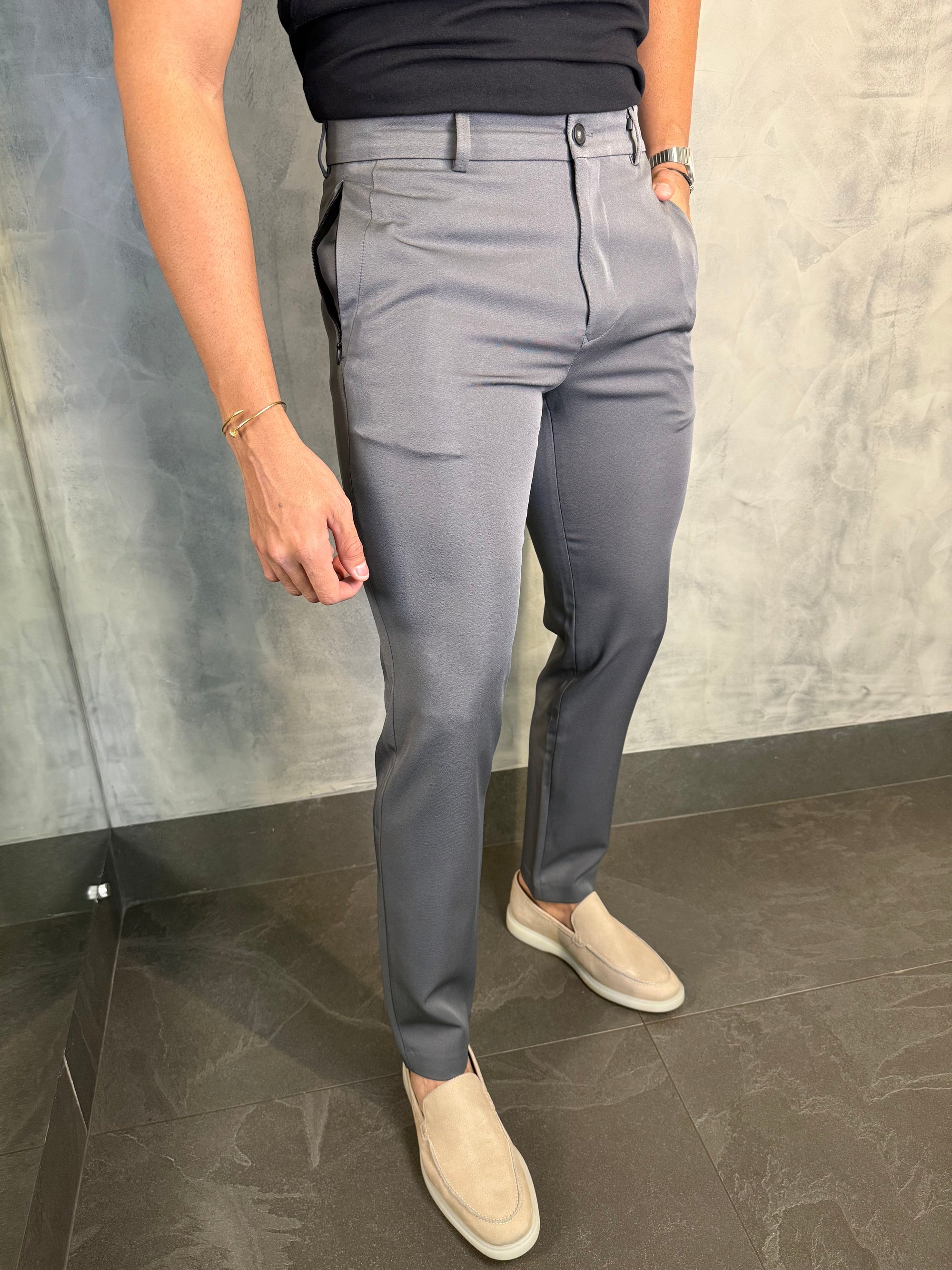 Calça Alf. Bolso Ziper Ponto H