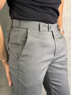 Calça Alfaiataria Skinny Com Cintura Elástica Barezy