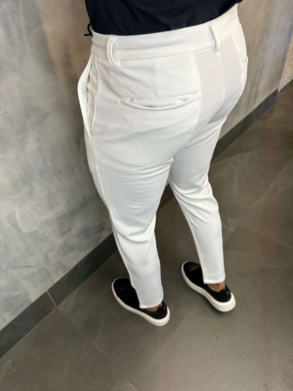 Calça Slim Malha Neoprene Stretch Com Cadarço Barezy