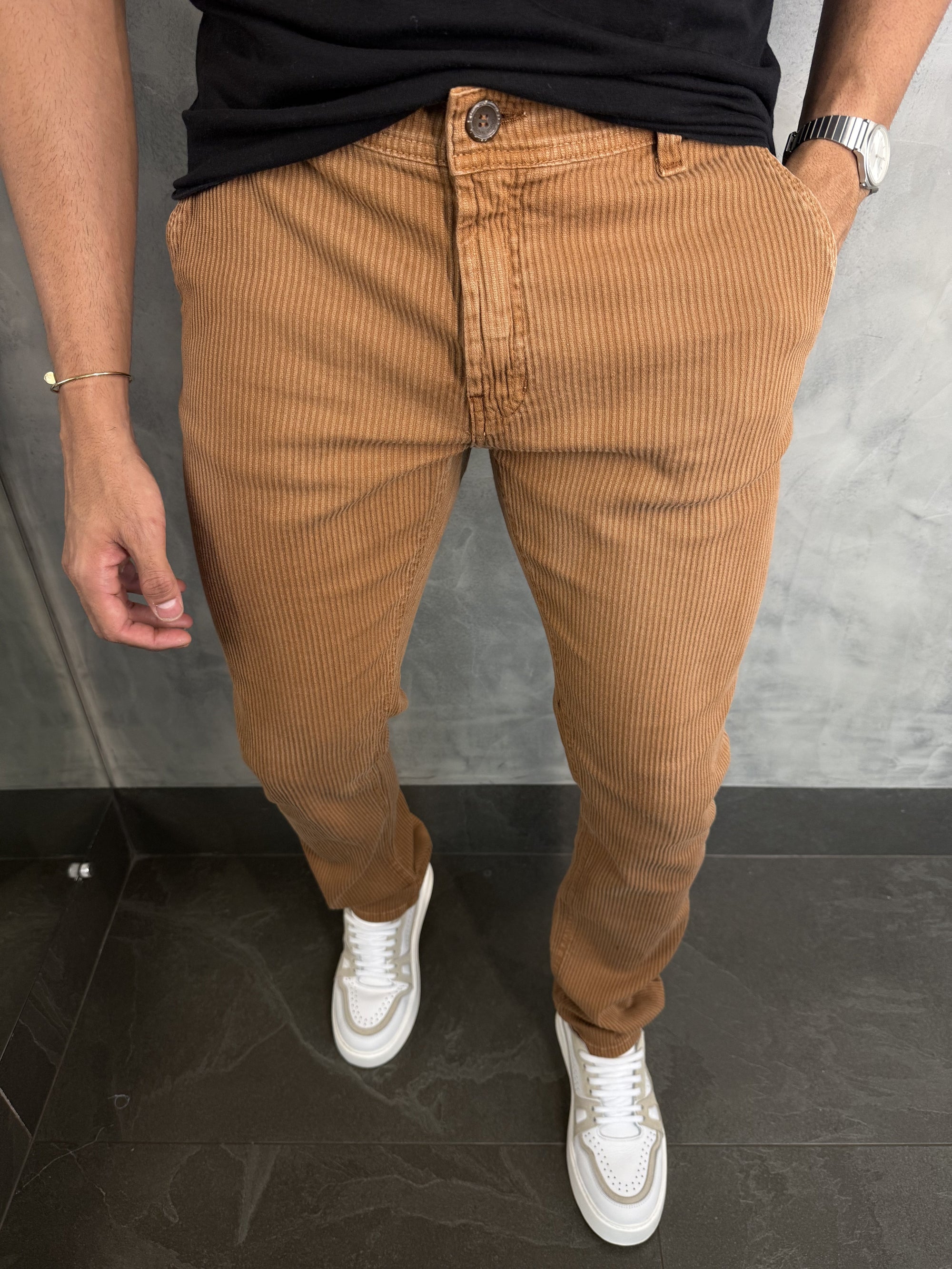 Calça Alfaiataria Cotelê Dlz Ferrugem