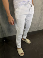 Calça Slim Texturizada Barezy