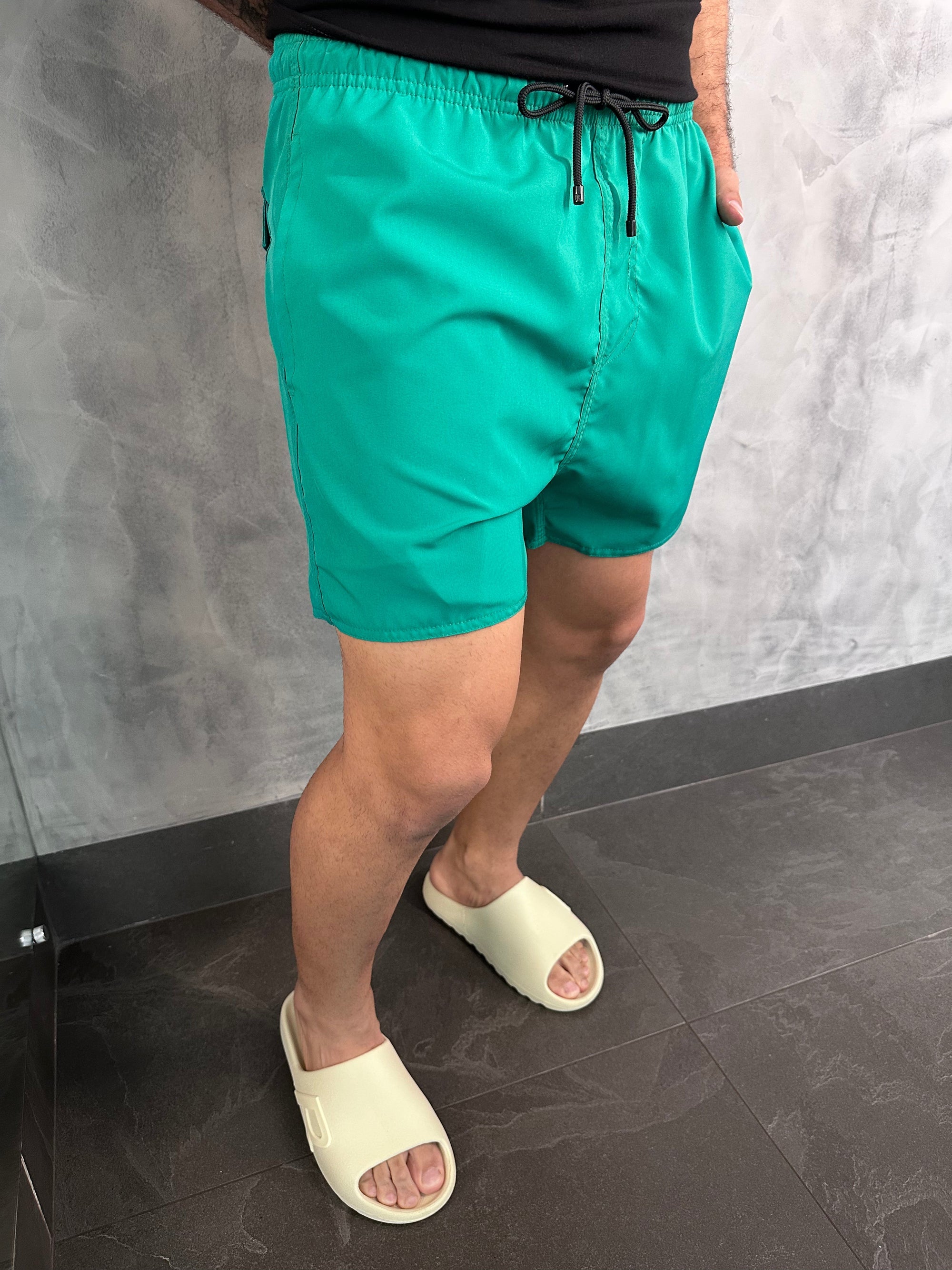 Short Praia Liso Básico Rsv Verde Bandeira