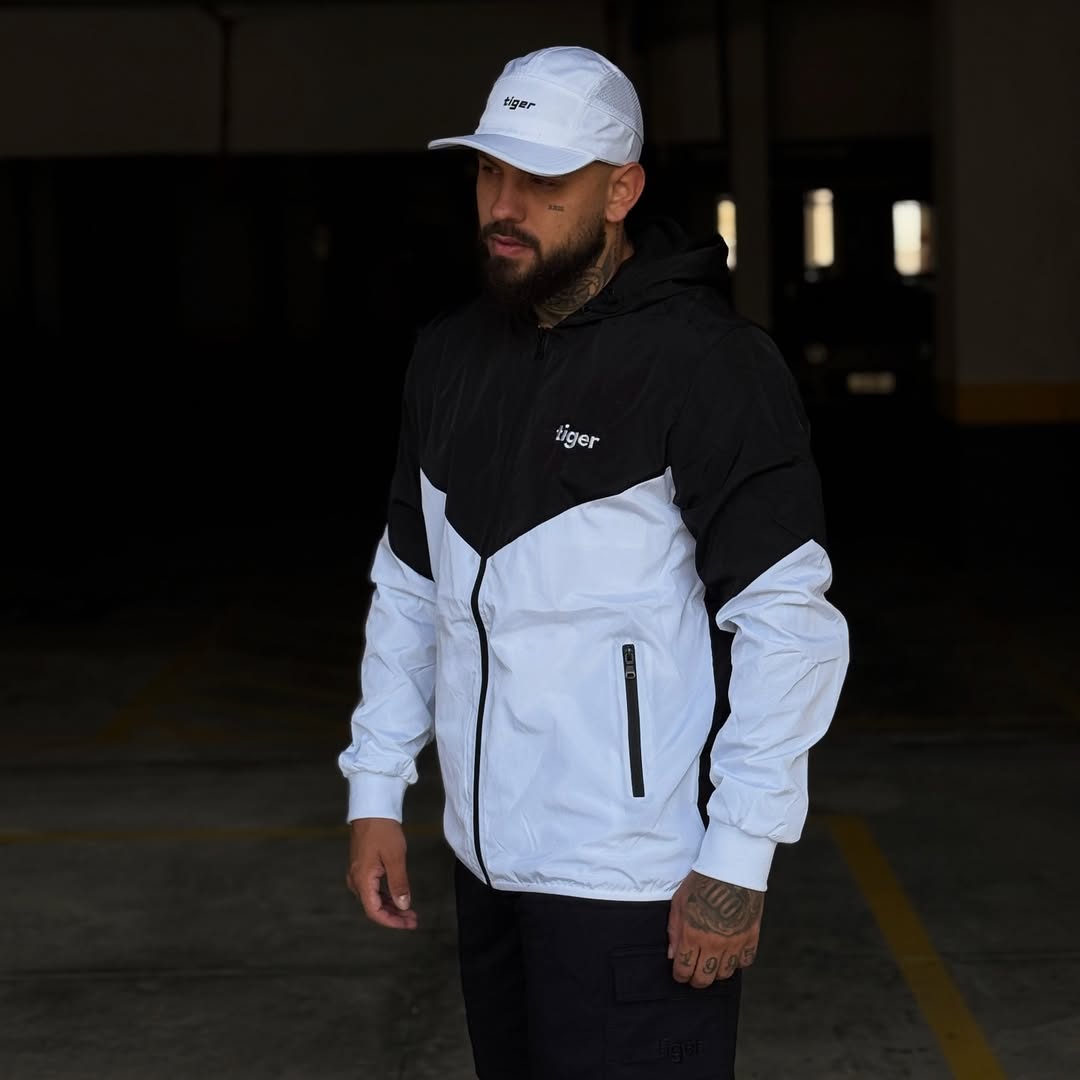 Jaqueta Corta 5 Cores Disponível