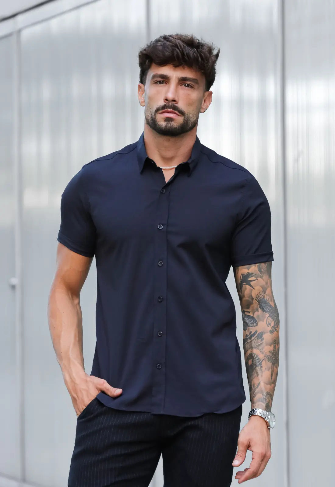 Camisa Masculina Manga Curta Slim Preta