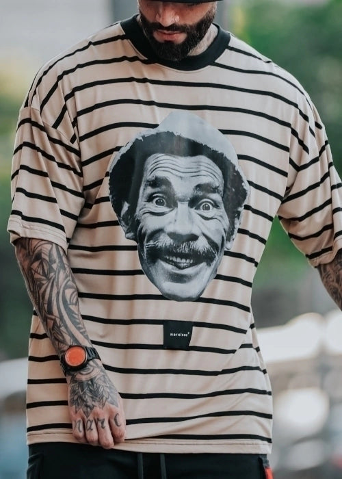 Conjunto Camiseta Oversized Seu Madruga Bege E Shorts Preto