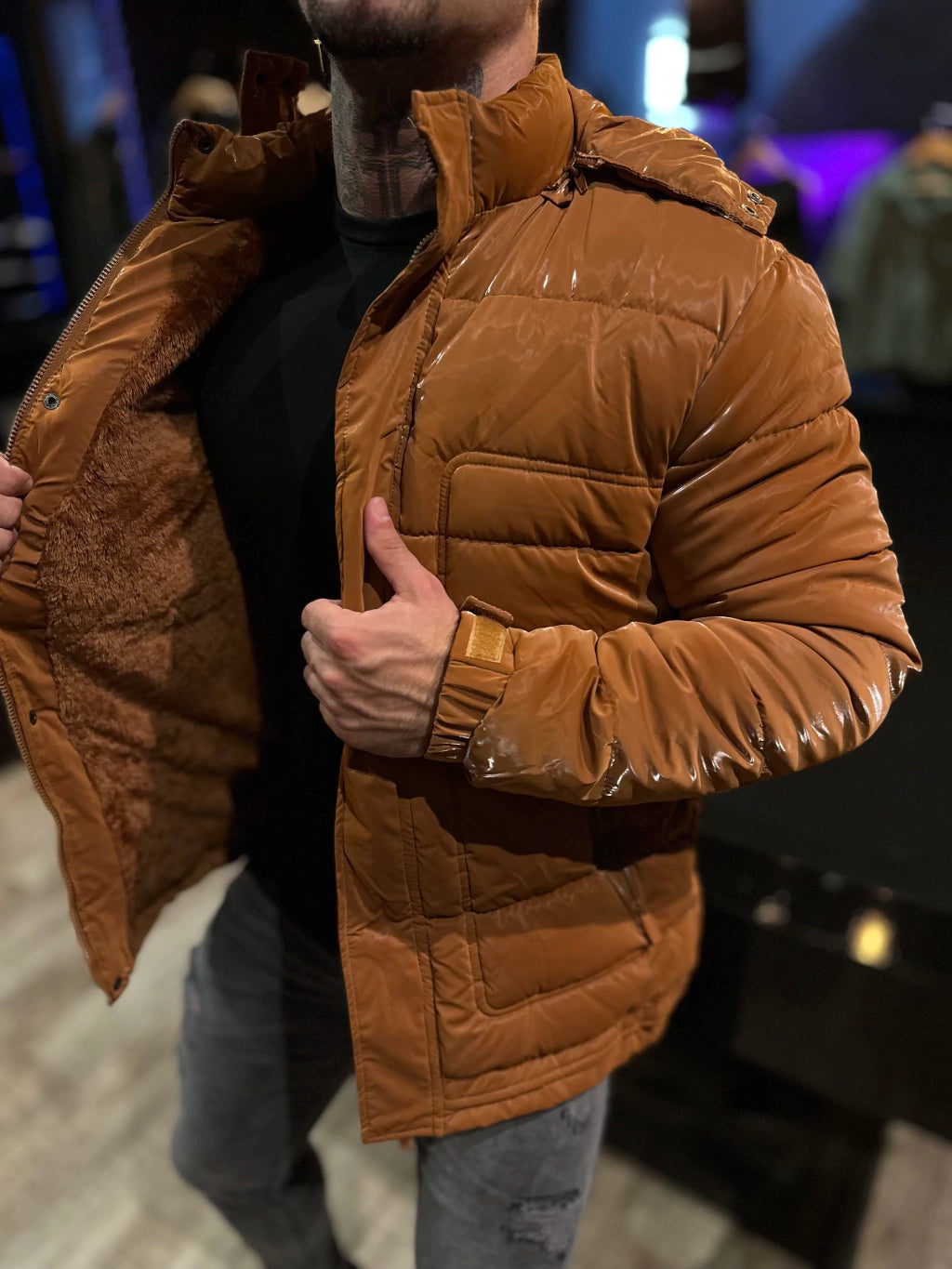 Puffer Premium Caramelo