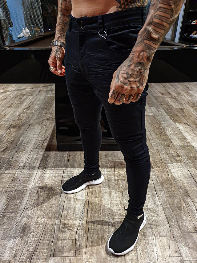 Calça Preta Skinny Lisa Amassada