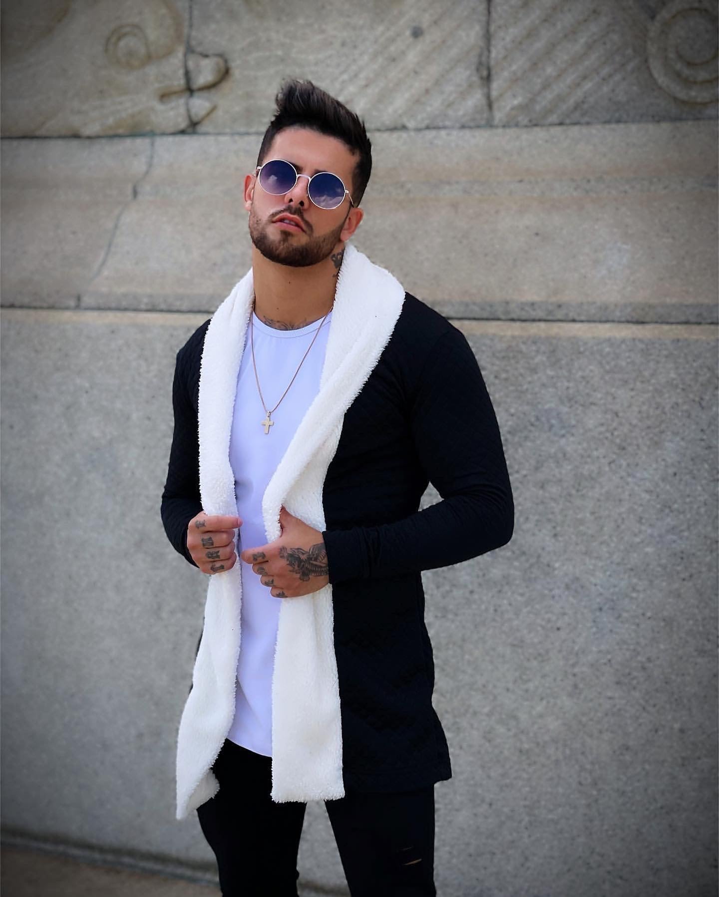 Cardigan Lost Preto Lux