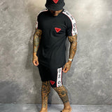 Conjunto Slim Camiseta E Shorts Preto Com Detalhes Branco