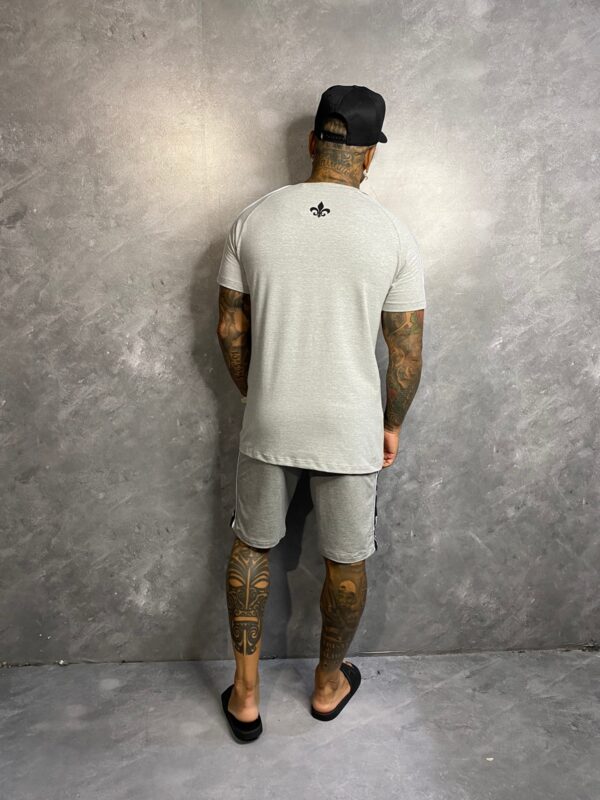 Conjunto Slim Lost Camiseta E Shorts Cinza