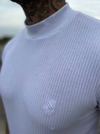 Camiseta Canelada Gola Alta Branca